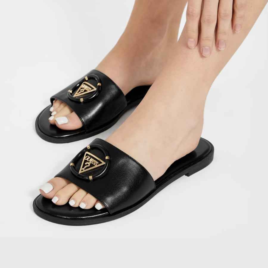 Guess Magnify Faux-Leather Beach Slides Black